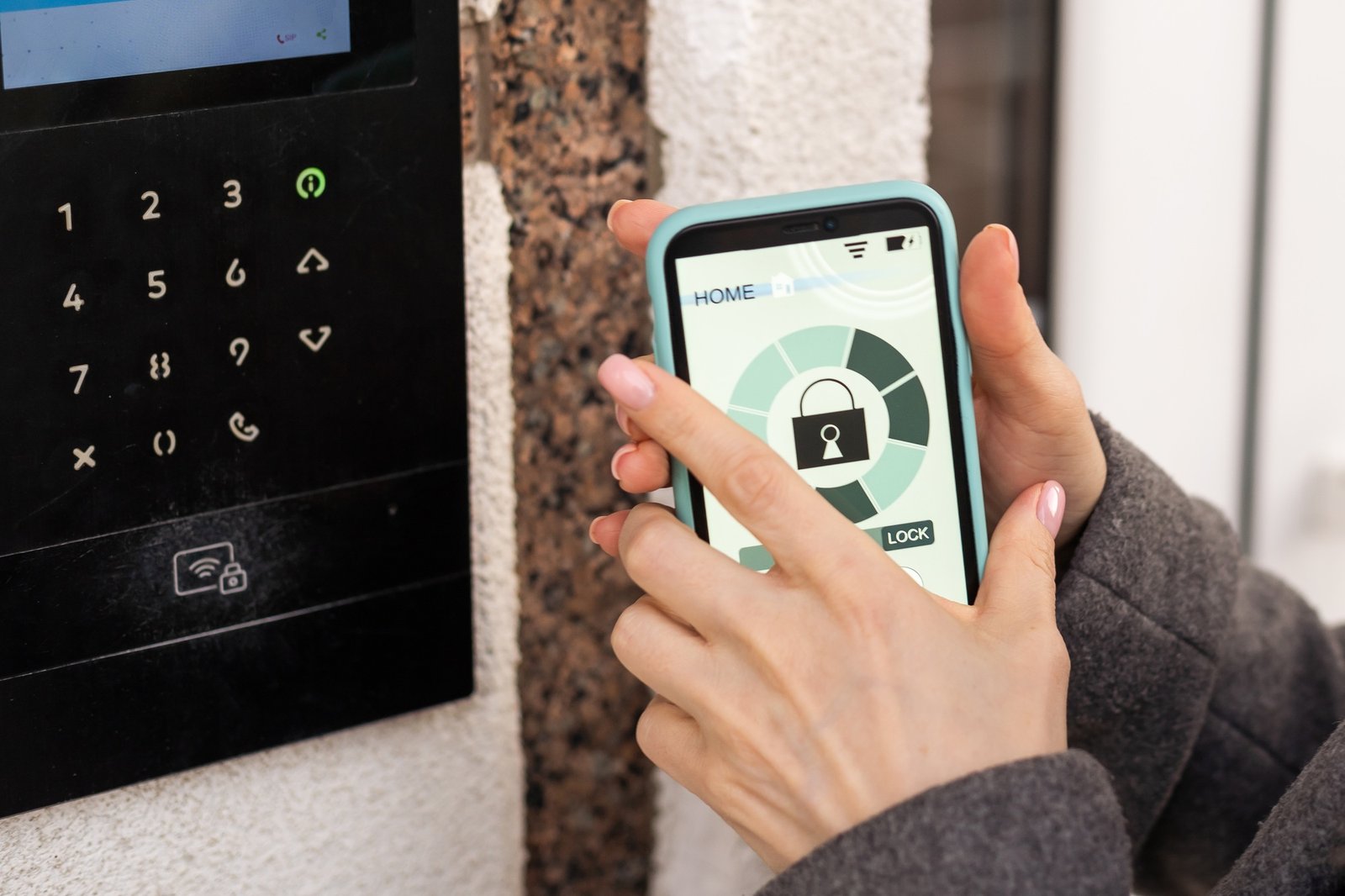 Dublin handyman installed smartphone lock