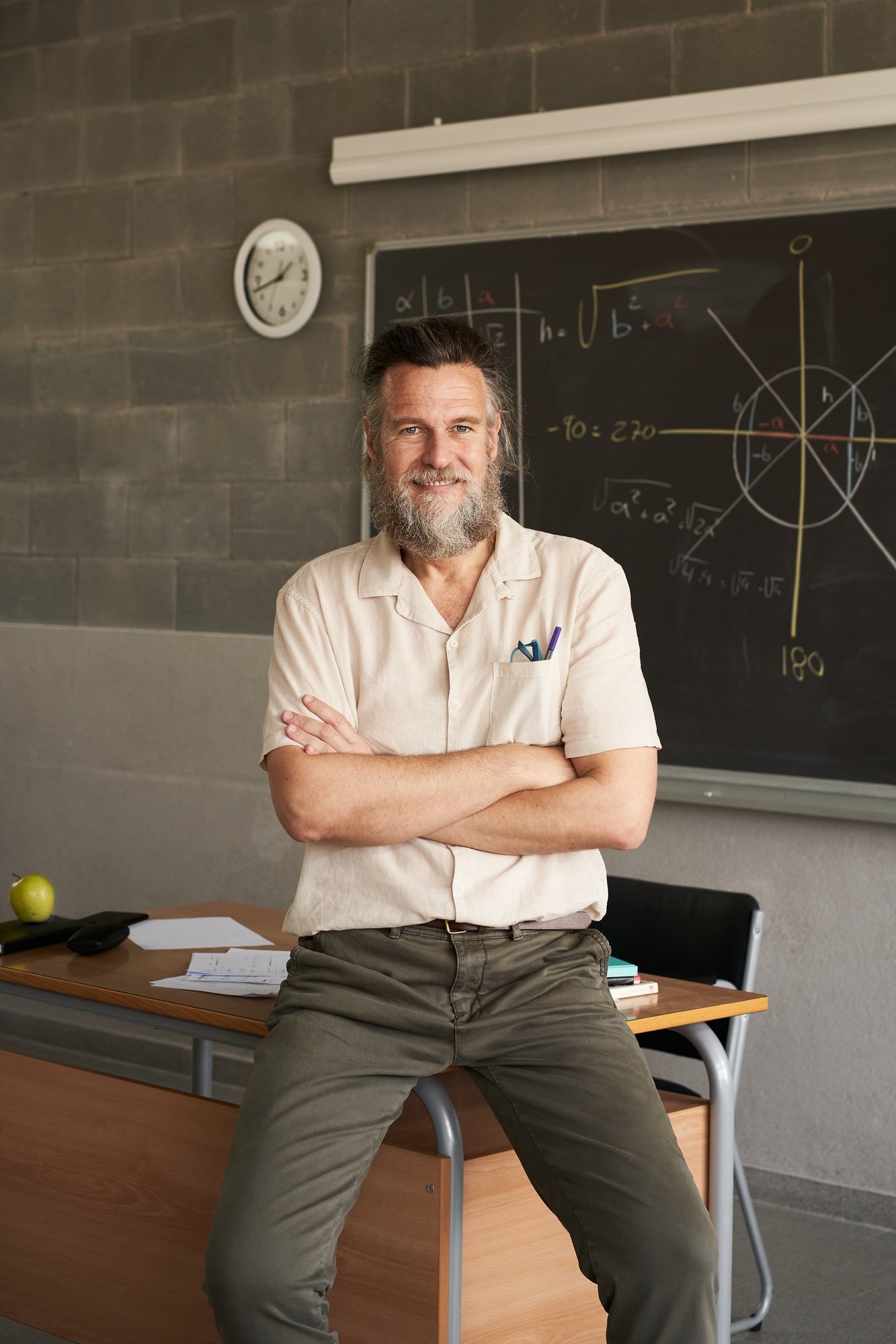 handyman dublin service for drywall with man in foxrock